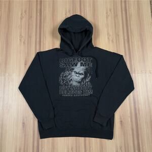 Vintage BIGFOOT Saw Me but Nobody Believes Him Pacific Northwest Hoodie Medium